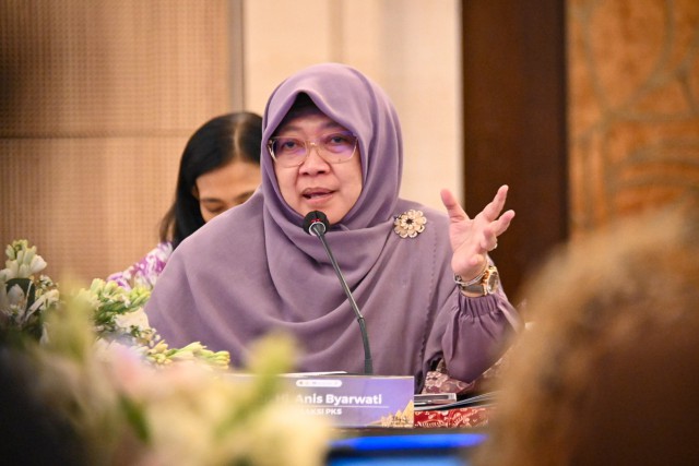 Anis Byarwati: Waspadai Deflasi Tahunan, Daya Beli Masih Lemah