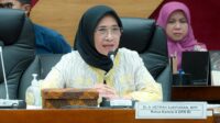 Komisi X Dorong Guru Tingkatkan Literasi Digital