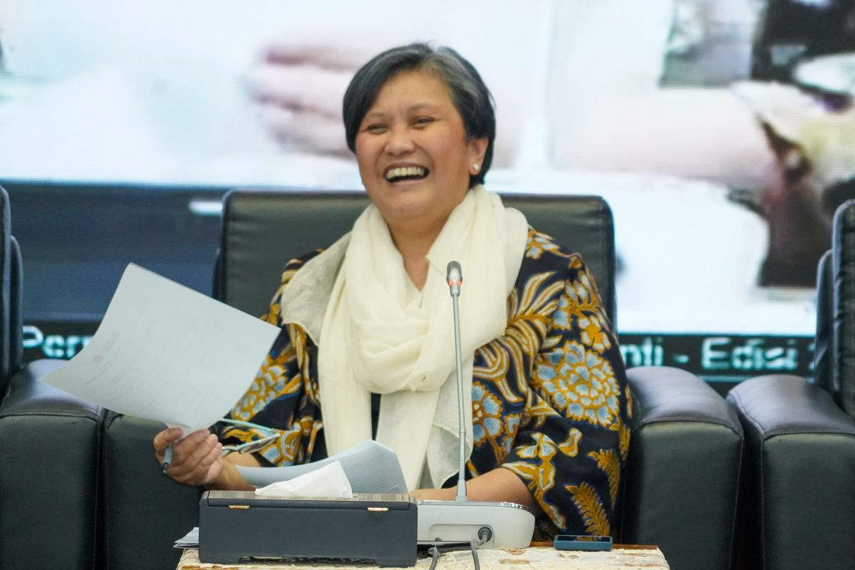 Lestari Moerdijat : Pendidikan yang merata di tanah air harus diwujudkan