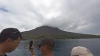 Badan Geologi imbau Masyarakat tak masuki radius bahaya Gunung Ruang