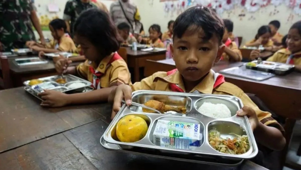 Ekonom UGM sarankan MBG prioritaskan siswa kurang mampu