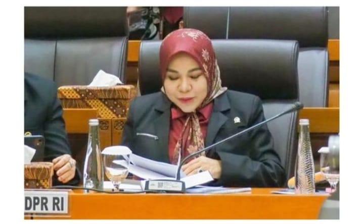Rahmawati Zainal Paliwang