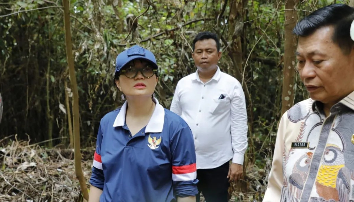 Wamendiktisaintek tinjau lokasi pembangunan SMA Unggul Garuda di Sulut