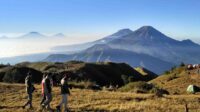 Inilah Deretan Gunung yang Cocok Didaki Saat Puasa