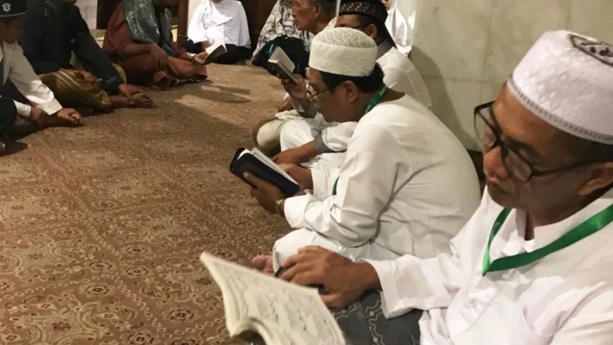 Khutbah Jumat: Ramadhan Berlalu, Semangat Ibadah Tetap Menggebu