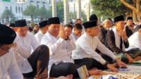 prabowo-salat Prabowo undang mantan presiden, mantan wapres halalbihalal di Istana