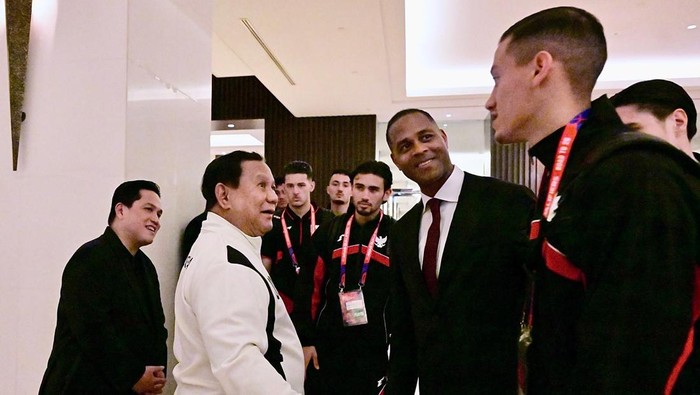 Prabowo Beri Semangat Pemain Timnas Jelang Laga Lawan Bahrain