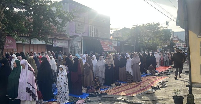 Ternyata Sejumlah Masjid di Solo Salat Id Pagi Tadi karena Mengacu Rukyat Global