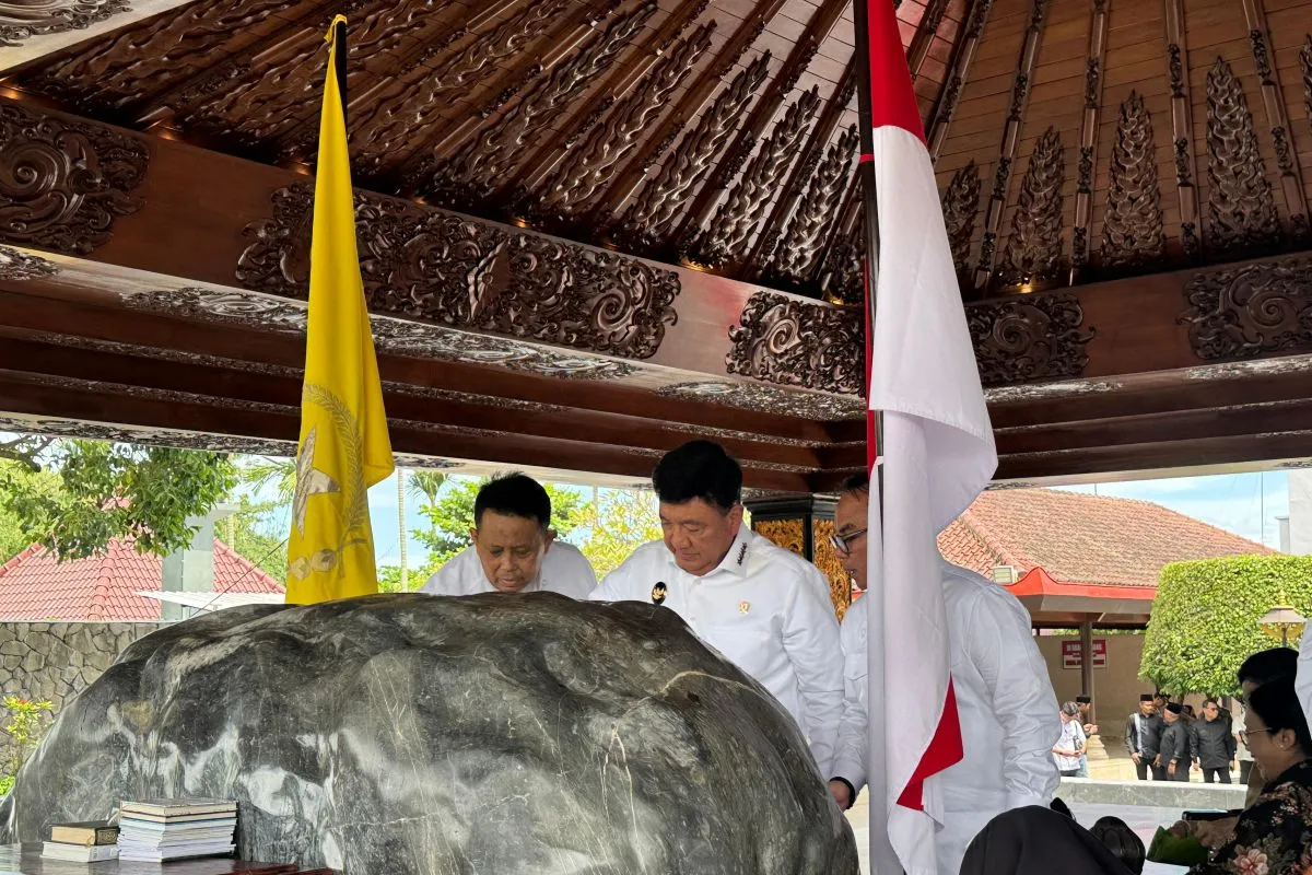 Menko Polkam sebut situasi tempat wisata aman dan kondusif