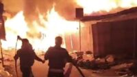 Ratusan Kios Pedagang Pakaian Bekas di Tanjungbalai Hangus , Ternyata  Dibakar Oleh Sepasang Suami Istri