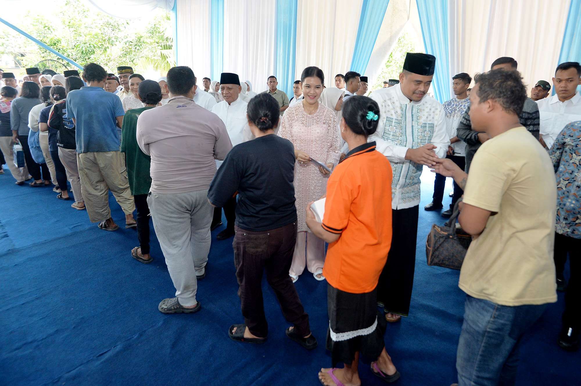 Ribuan Orang Hadiri Open House Gubernur Bobby Nasution