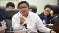 Anggota_Badan_Aspirasi_Masyarakat_(BAM)_DPR_RI__Kawendra_Lukistian_dalam_agenda_audiensi_BAM_DPR_den20250423205858 Kawendra Lukistian Sepakat: Akhiri Kekosongan Hukum Status Ojol