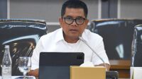 Anggota_Komisi_XIII_DPR_RI__Muslim_Ayub_dalam_Audiensi_Komisi_XIII_dengan_eks_karyawan_OCI_di_Gedung20250423202219 Muslim Ayub Desak Penyelidikan Eks Karyawan OCI: Negara Harus Hadir, Jangan Tutup Mata!