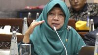 Anggota_Komisi_XI_DPR_RI__Anis_Byarwati__Foto___Dok_Andri20250423203640 Anis Byarwati Tegaskan QRIS Simbol Kedaulatan Ekonomi, Kritik Tekanan Dagang AS