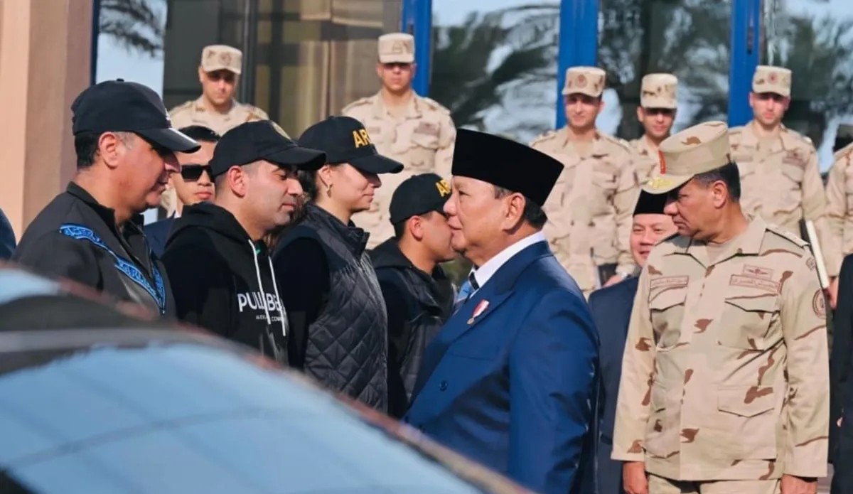 Presiden Sisi perlihatkan Akademi Militer Mesir ke Presiden Prabowo