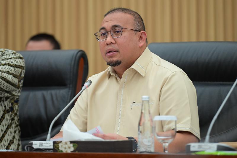 Andre Rosiade: Penertiban Tambang Ilegal Kembalikan Hak Rakyat, Bukan Matikan Ekonomi