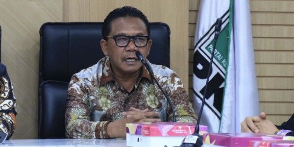 Ribuan CPNS Mundur, DPR Minta Pemerintah Evaluasi Proses Penerimaan PNS