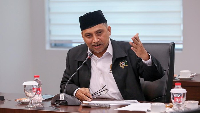 Anggota Komisi E DPRD DKI Jakarta F-PKS Abdul Aziz
