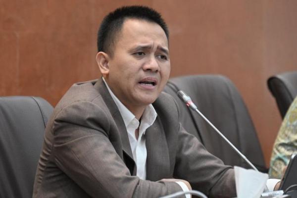 Anggota DPR Mufti Anam Pertanyakan Transparansi Subsidi Tarif Listrik