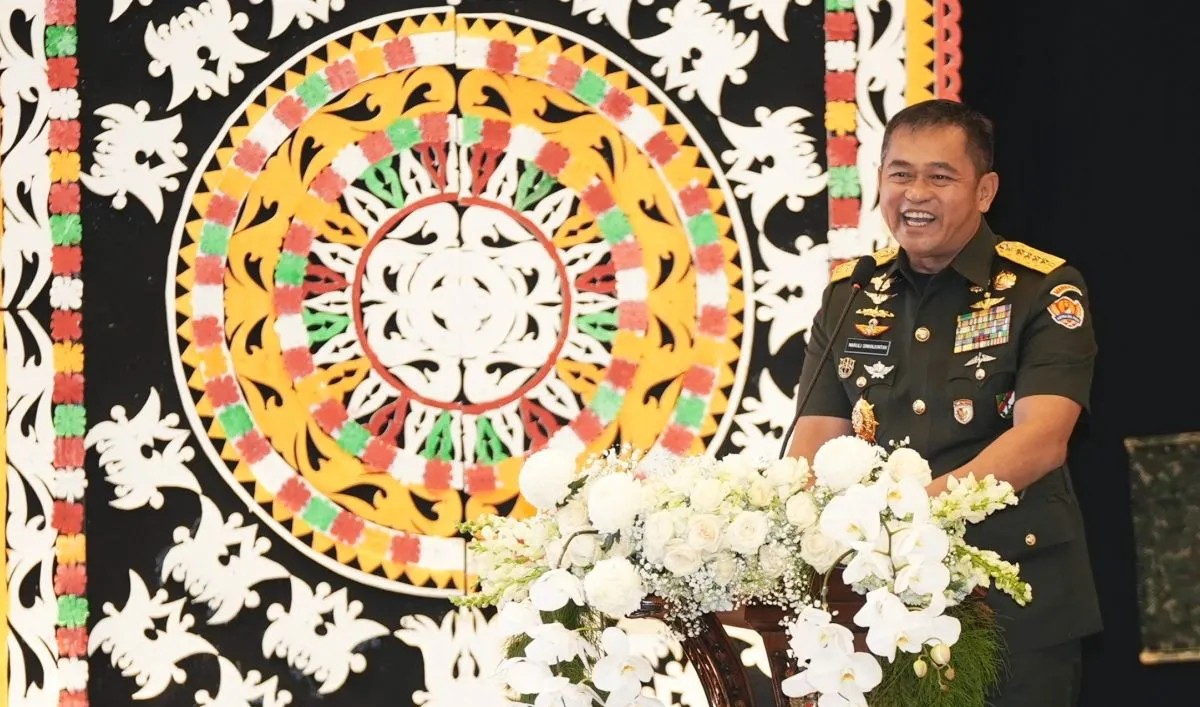 KSAD Jenderal TNI Maruli Simanjuntak  minta persit perbanyak kegiatan sosial yang berdampak luas