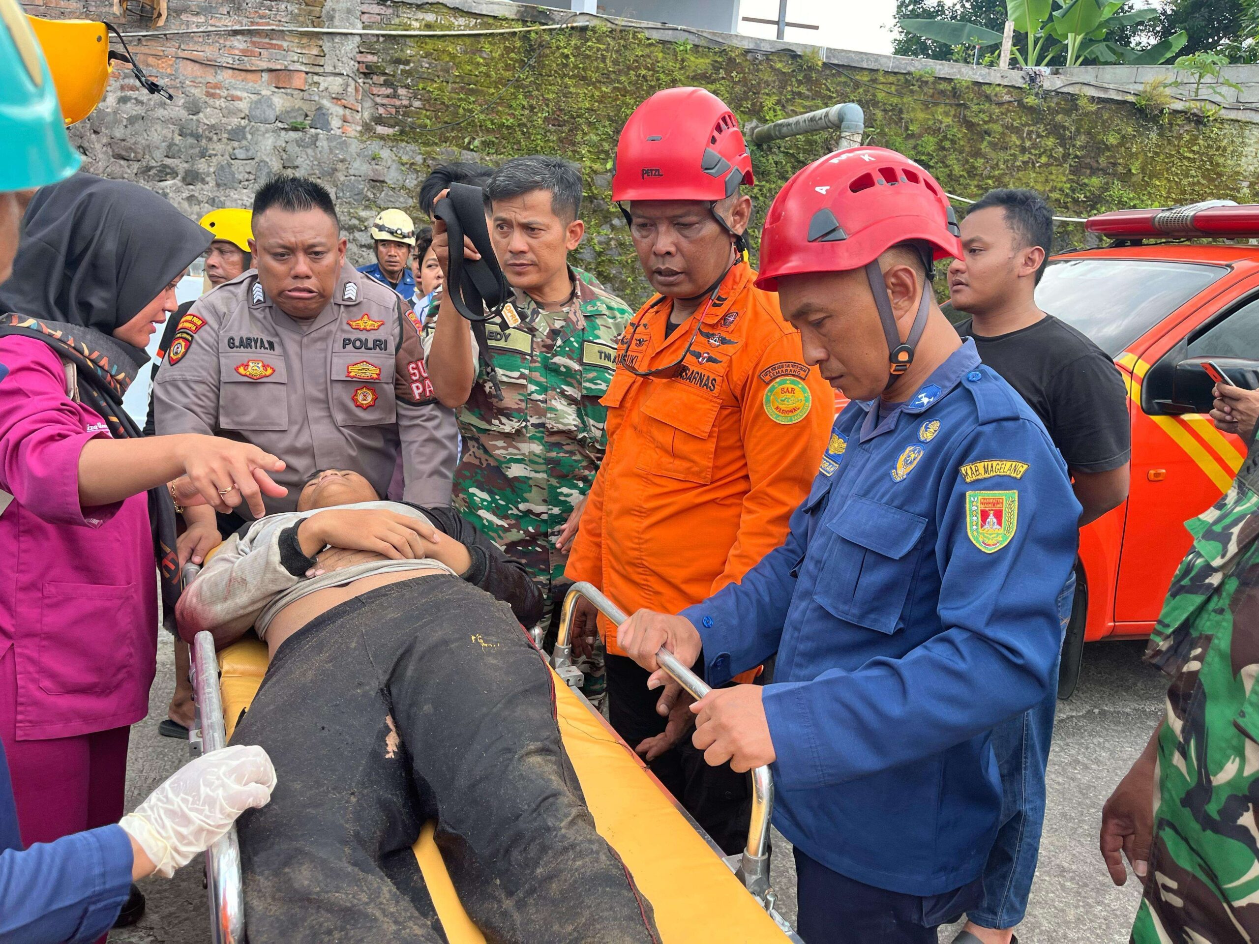 Tembok Roboh, 4 Santri Gontor Meninggal di Magelang