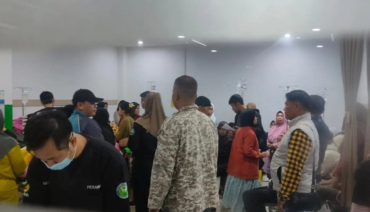 Dinkes Benarkan ada 21 siswa MAN Cianjur dirawat di RS Akibat keracunan pasca-santap MBG