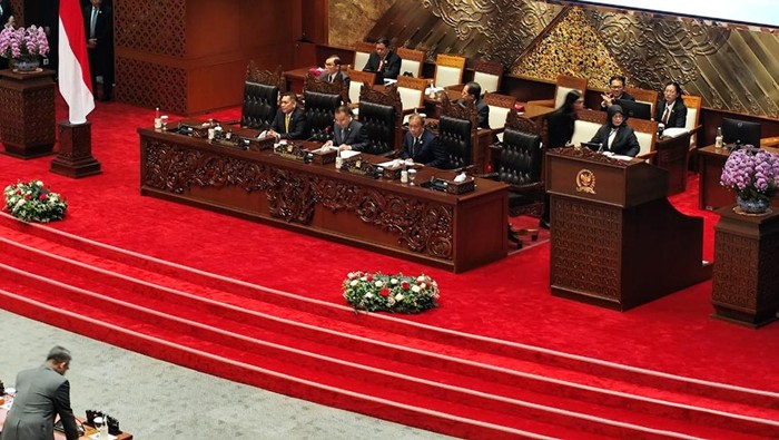 DPR Kembali Buka Masa Sidang, 292 Legislator Hadiri Rapat Paripurna