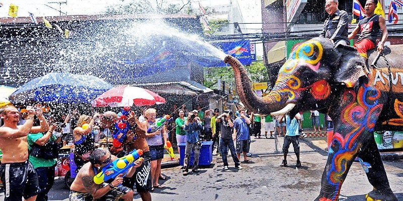 Seorang WNI Perempuan Terluka pada Festival Songkran Thailand