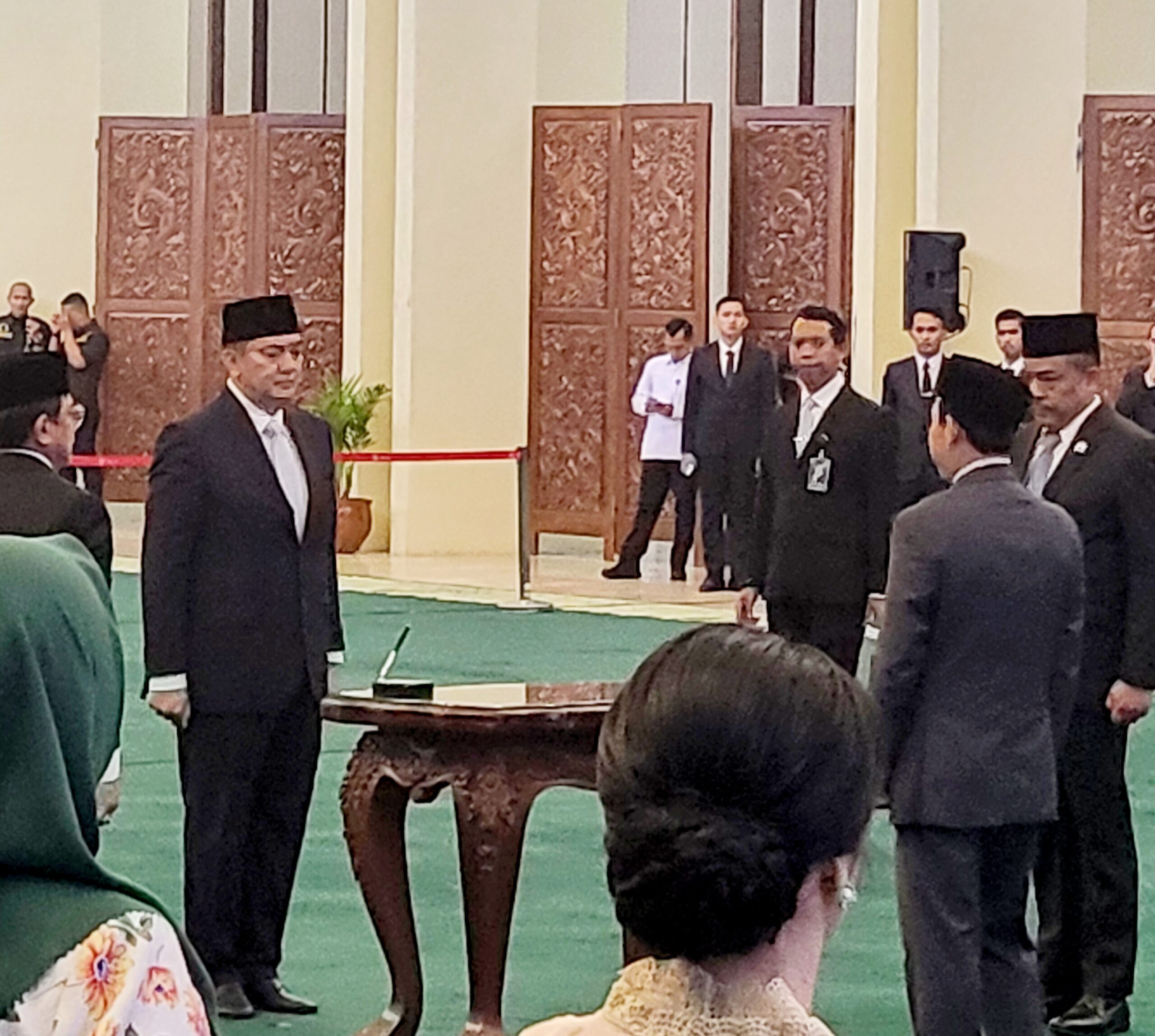 DPD RI Lantik Sekjen Baru, Sultan Bachtiar Najamudin Tekankan Profesionalisme dan Sinergi