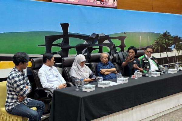 Adian Napitupulu Minta Kemenhub dan Aplikator Debat Terbuka Bahas Ojol: Jangan Hanya Diskusi Diam-diam