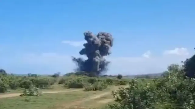 Belasan orang tewas akibat ledakan di pantai Garut
