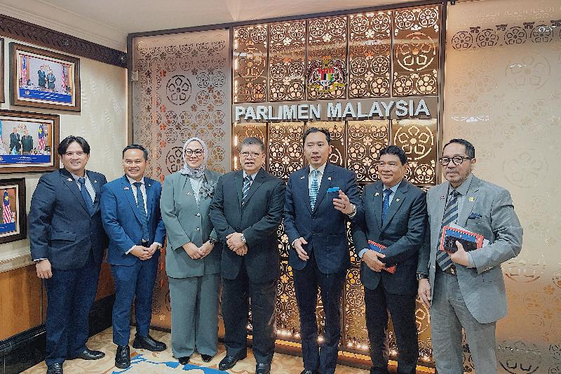 Legislator Achmad Soroti Isu Strategis dalam Lawatan ke Malaysia