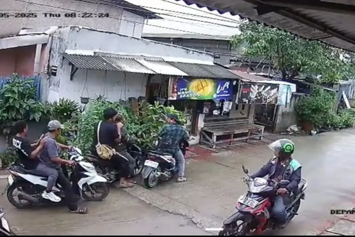 Polisi Benarkan Telah Menangkap debt collector yang tarik paksa motor di Kalideres