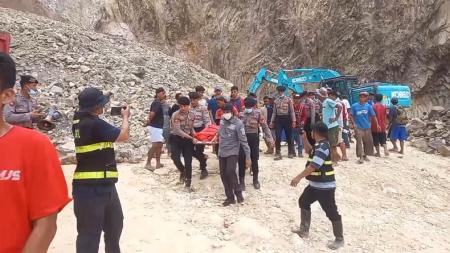 Polisi: 14 korban tewas longsor Gunung Kuda sudah dievakuasi