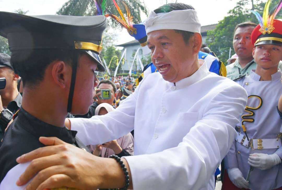 Gubernur Jawa Barat Akan Bangun Sekolah Kebangsaan