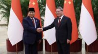 menhan-ri-prabowo-subianto-dan-perdana-menteri-china-li-qiang-dok-tim-prabowo-subianto_169 PM China Li Qiang Tiba di RI Sore Ini, Bertemu Prabowo di Istana Besok