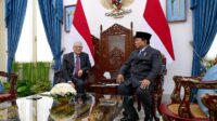 prabowo-dan-bill-gates-ngobrol-bareng-foto-muchlis-jr-biro-pers-sekretariat-presiden-1746592718553_169 Prabowo Puji Bill Gates Beri Dana Hibah ke RI Lebih dari USD 159 Juta