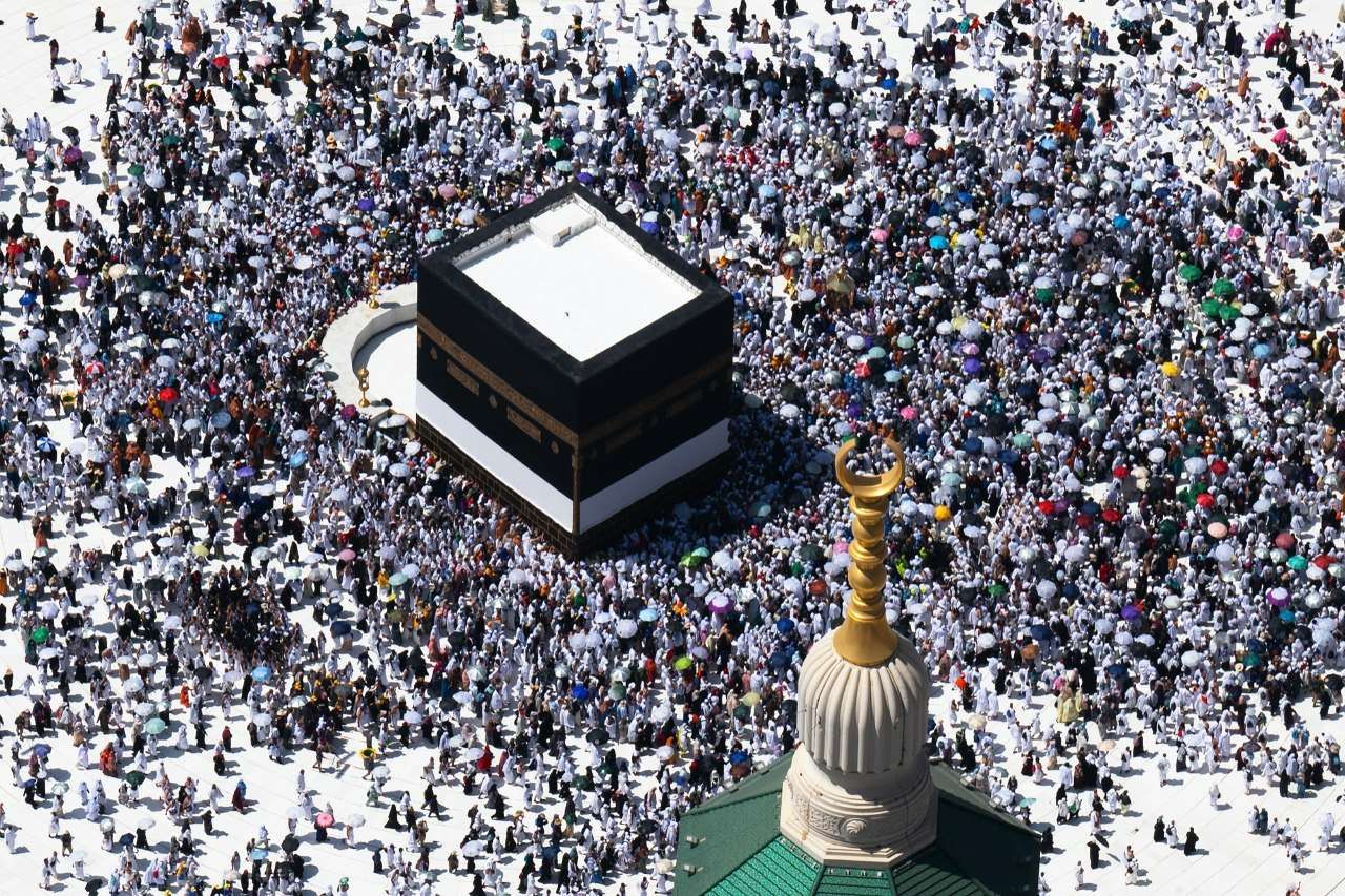 Ratusan Ribu Jemaah di Makkah Bersiap Puncak Haji