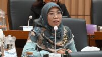 30-1 Netty Prasetyani Aher Minta Kemenkes Kampanyekan Hidup Sehat Antisipasi COVID-19