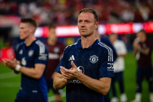 Evans dan Sederet Legenda MU yang Beralih ke Manajemen Klub