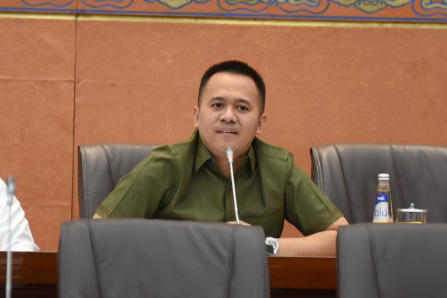 Tutup Izin Perusahaan Tambang di Raja Ampat, Mufti Anam: Jangan Jadi Manuver Sesaat