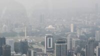 Jumat pagi, kualitas udara Jakarta terburuk kedua di dunia