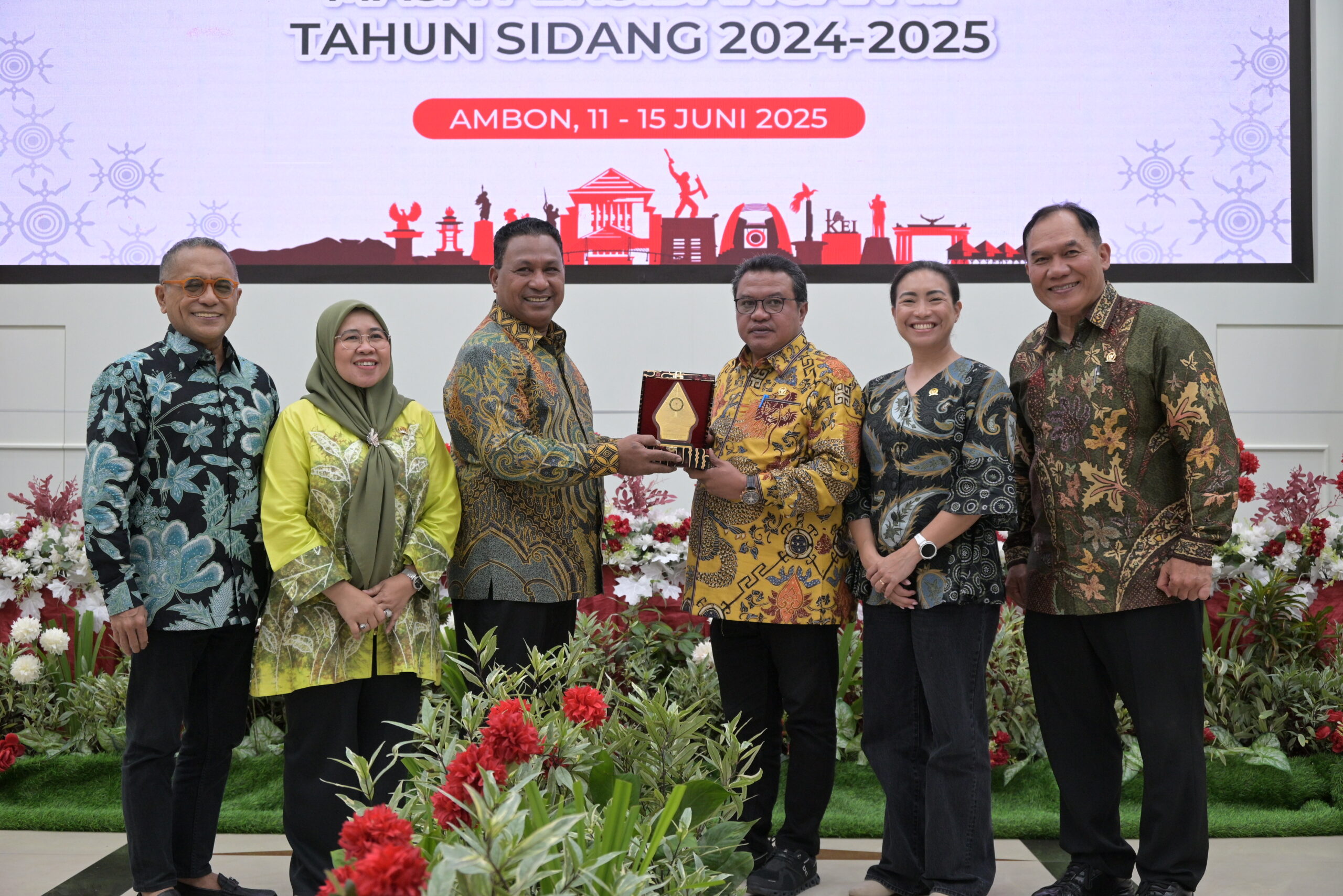 Komisi VII Dorong Penguatan Industri Perikanan Serta UMKM di Maluku