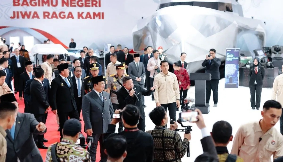 Prabowo tinjau kapal rudal siluman buatan Republikorp di Indo Defence