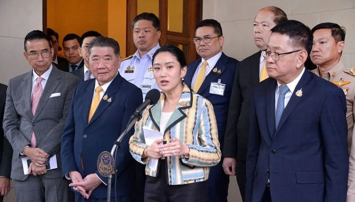 Percakapannya dengan Hun Sen bocor, PM Thailand didesak mundur