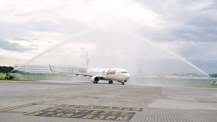 Ini Pernyataan Resmi Batik Air Terkait Viralnya 'Pesawat Miring' saat Mendarat di Soetta