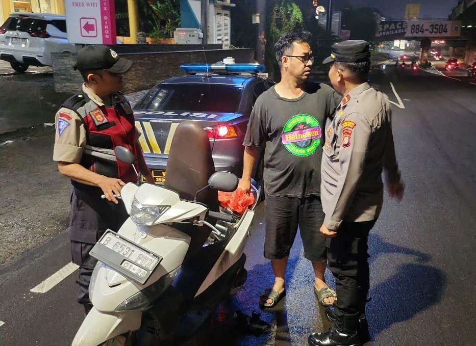 Cegah Tawuran, Polsek Bekasi Barat Patroli Malam