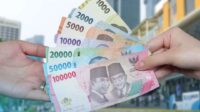 Ancaman Trump terhadap Iran Akibatkan Rupiah Makin Tertekan