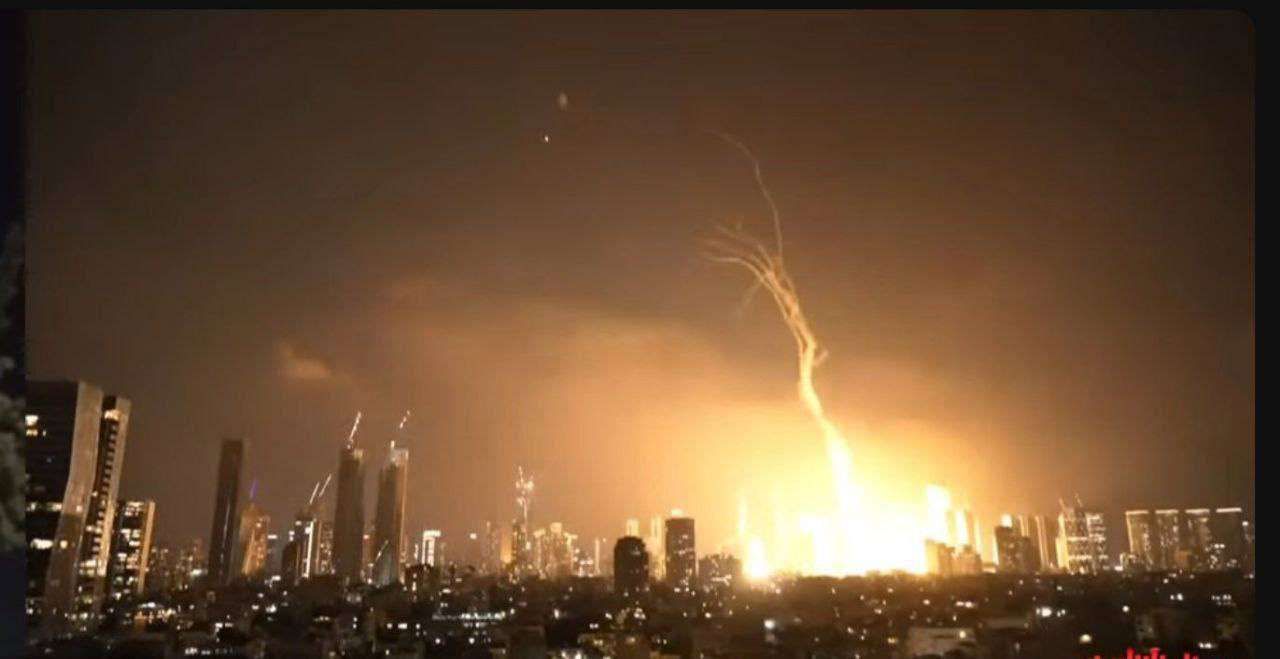 Iran Balas Serangan ke Tel Aviv Israel
