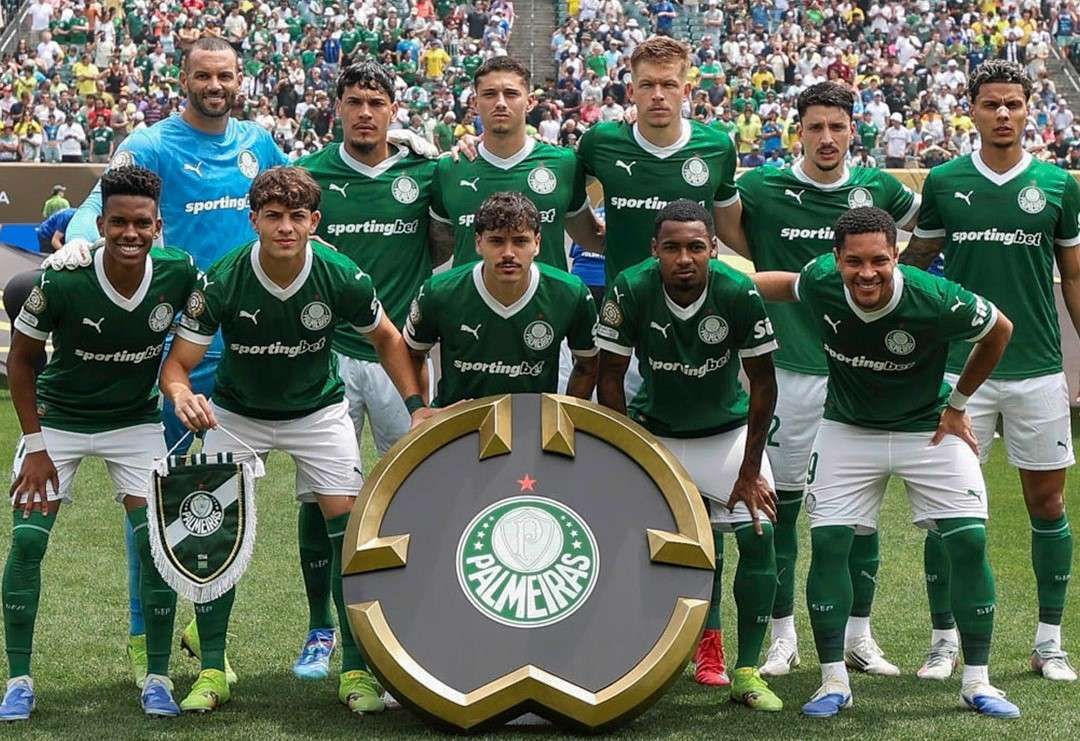 Pelatih Palmeiras Puji Pemainnya saat Kalahkan Botafogo